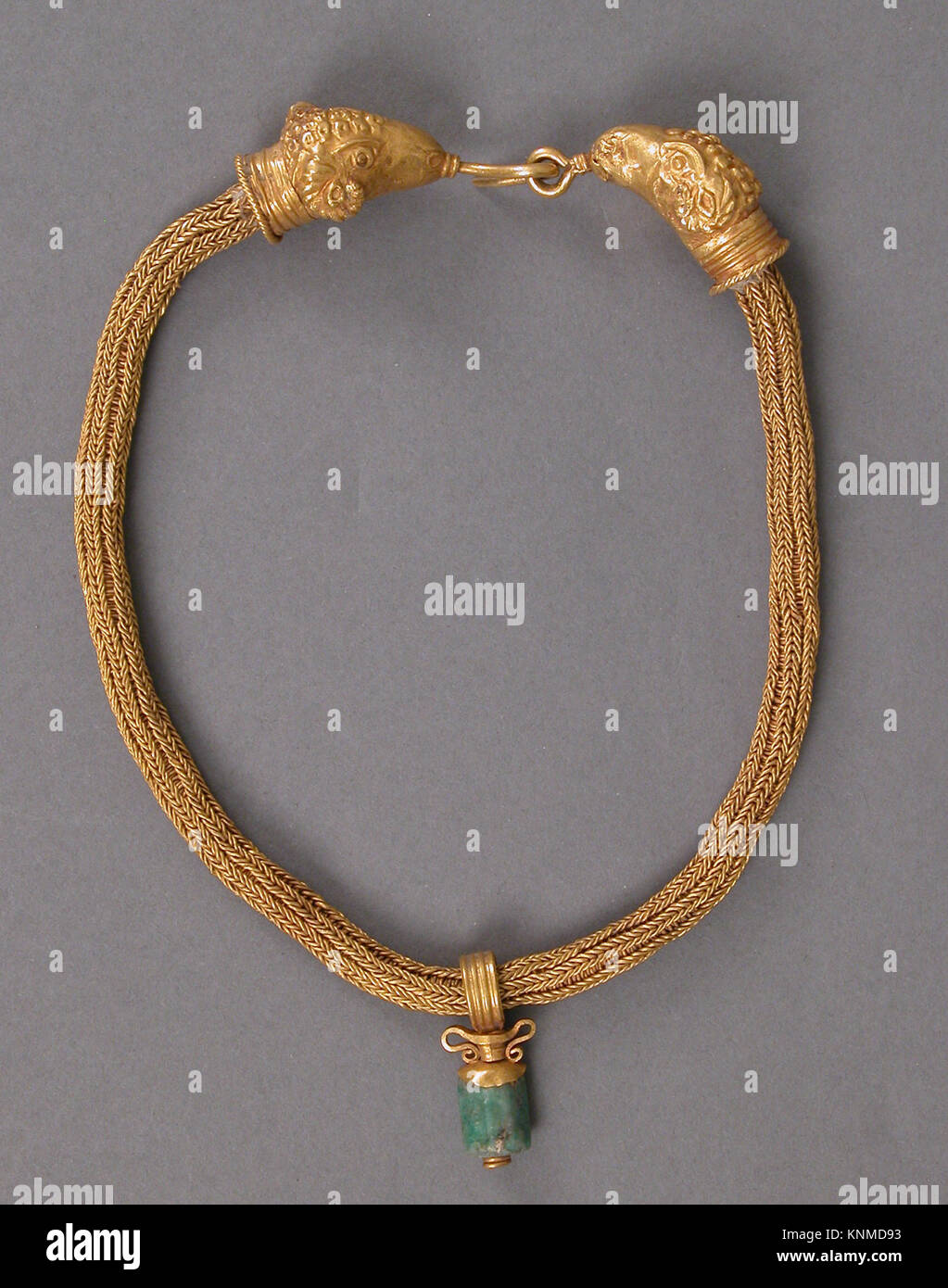 Gold Necklace with Amphora (Vase) Pendant MET sf171901643s1 464049