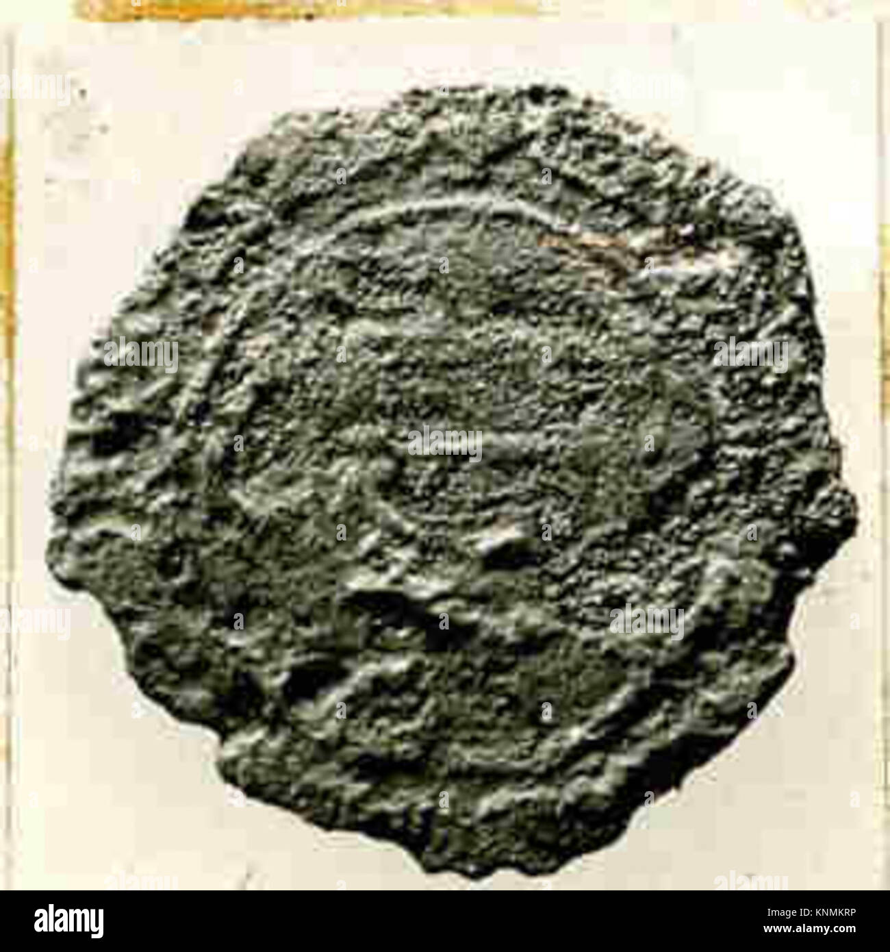 An ancient coin, cataloged as MET 39.40.127.243a, showing obverse and ...
