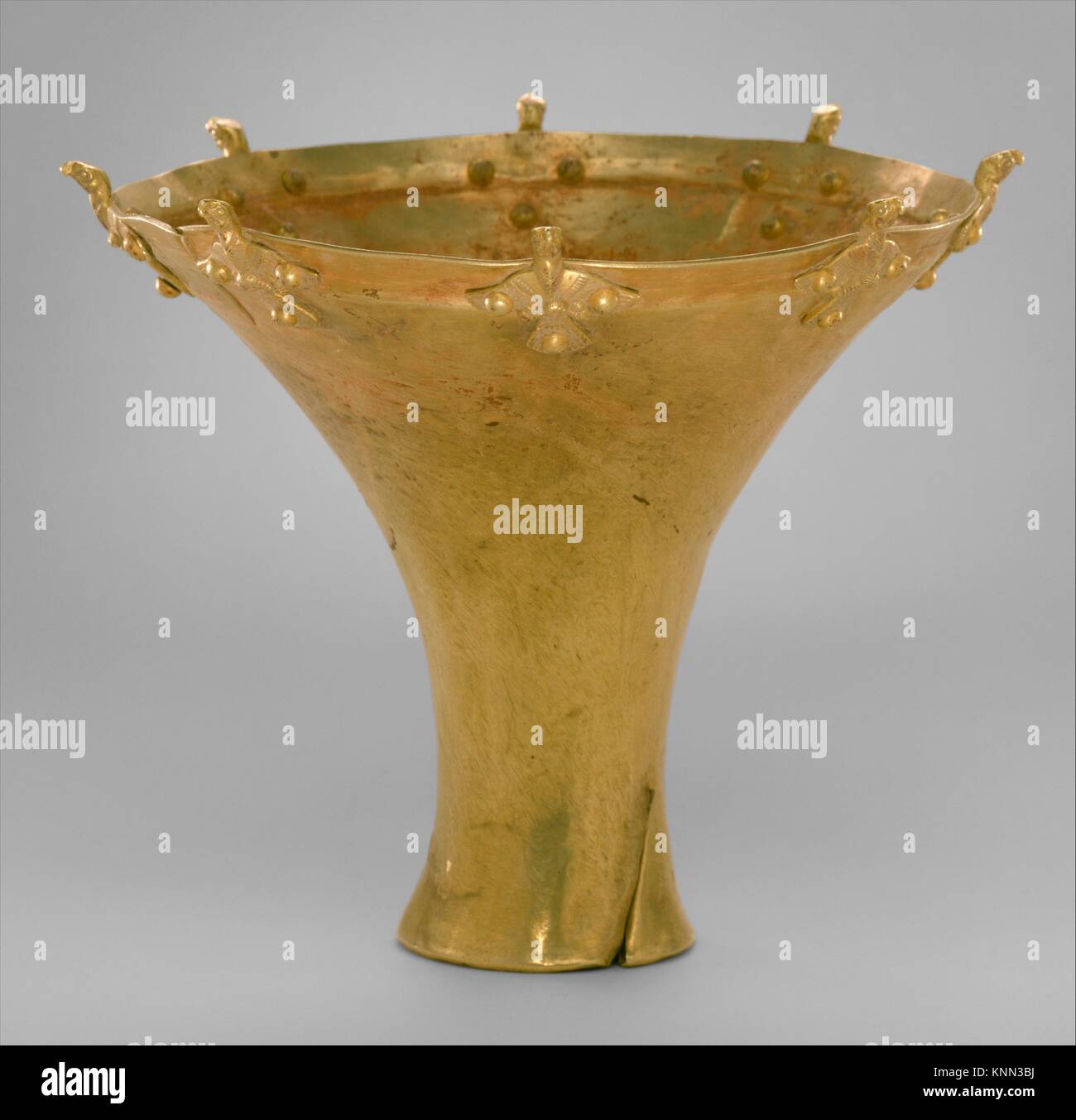 Beaker with birds on the rim. Period Bronze Age; Date ca. late 3rd