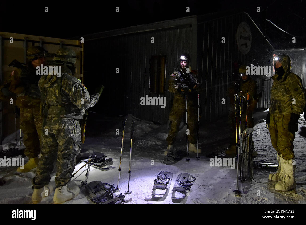 Cadre and students of the Northern Warfare Training Center's Cold ...