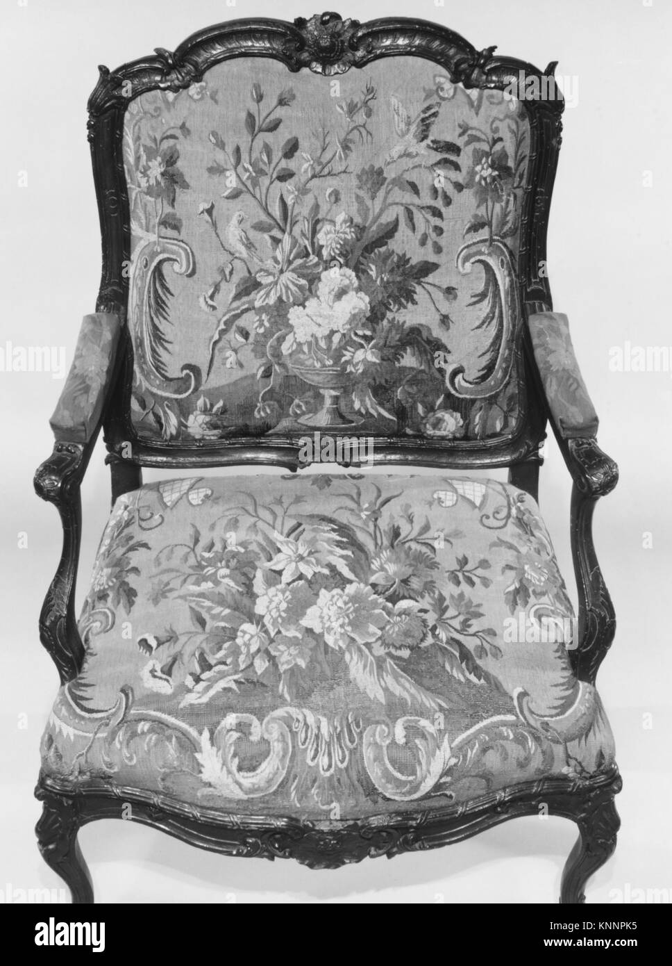 Armchair (Fauteuil) MET 207915 Armchair (Fauteuil) MET 207915 /189331