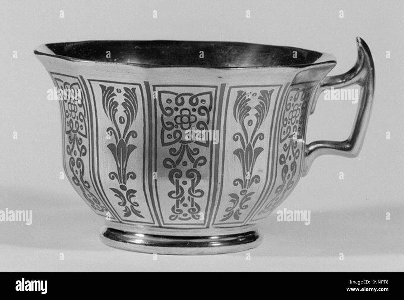 Cups (12) (part of a coffee and tea service) MET 191803 205129 Stock