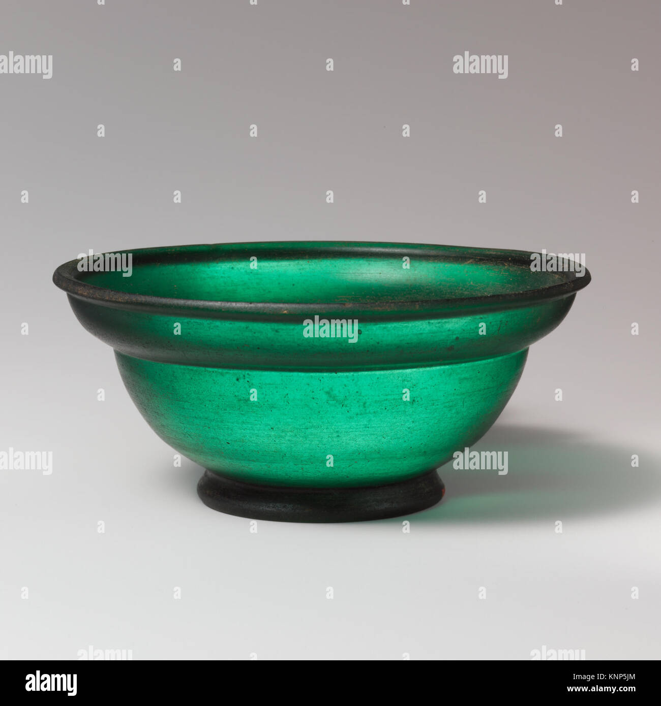 Outsplayed rim hi-res stock photography and images - Alamy