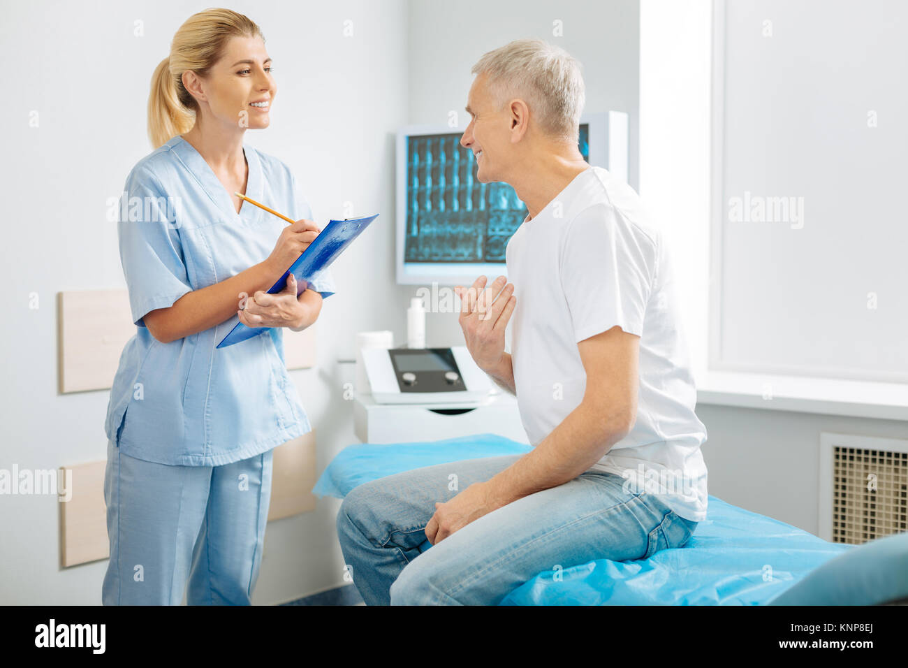 Boomer esiason hi-res stock photography and images - Alamy