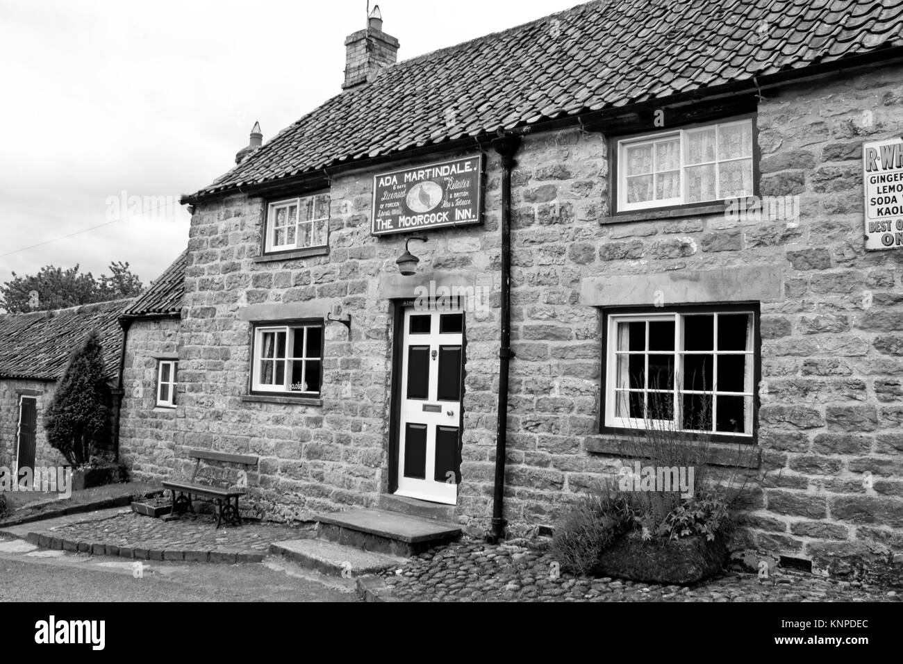 Troutdale Black and White Stock Photos & Images Alamy