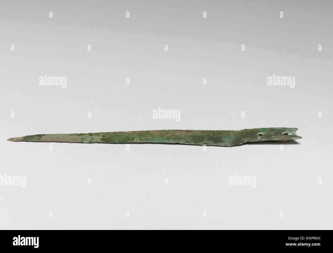 Bronze knife MET DP20709 252392 Minoan, Bronze knife, 2nd millennium B