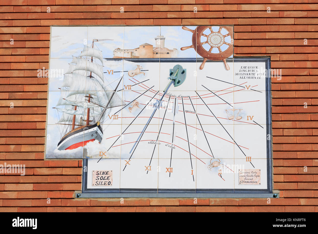 Sundial, Piazza La Giovane Italia, Livorno City, Tuscany, Italy, Europe Stock Photo