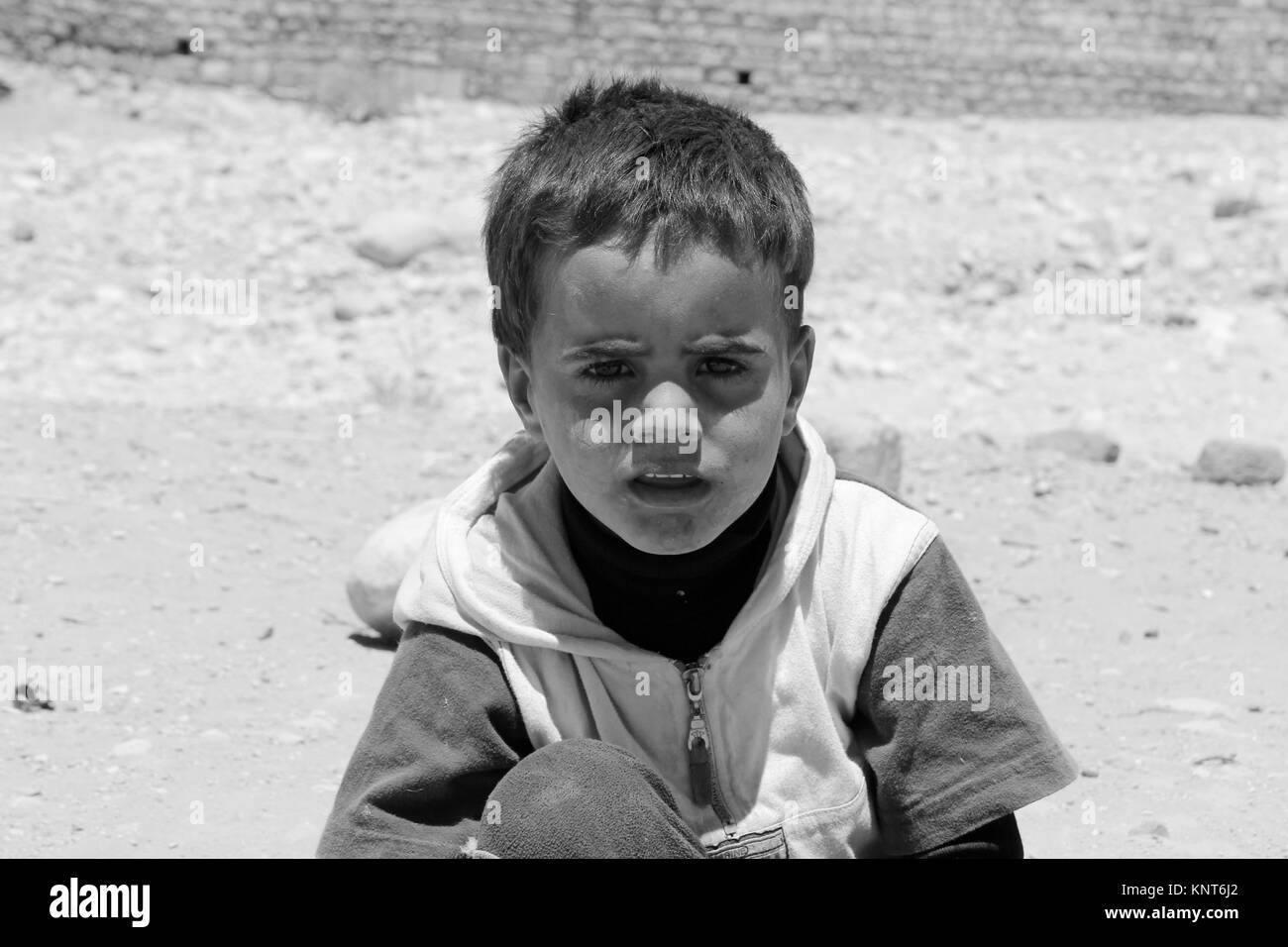 Children of Petra - 21/05/2017 - Jordan / Amman - Sguardi Aridi by Ali Raffaele Matar shot in May 2017 - Hopeful eyes of children of the desert Stock Photo