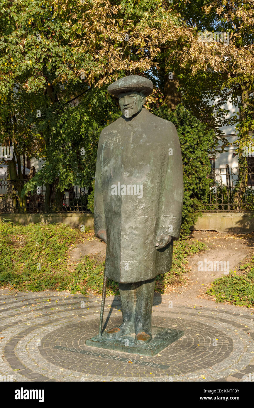 Plock, Poland. Sculpture of Ludwik Krzywicki who was a Polish anthropologist, economist and sociologist. Stock Photo