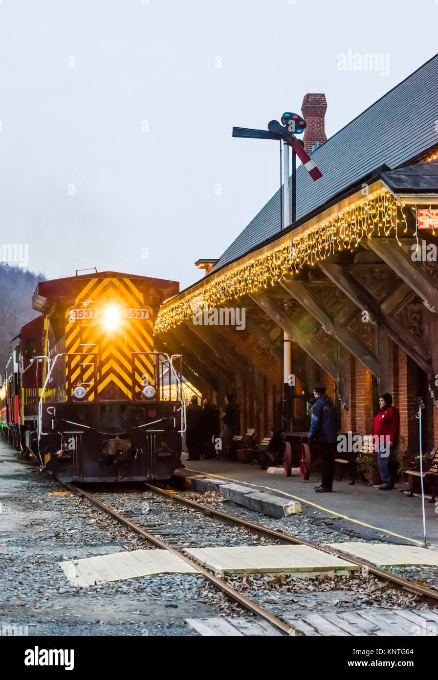 Northern Lights Limited The Railroad Museum of New England Thomaston