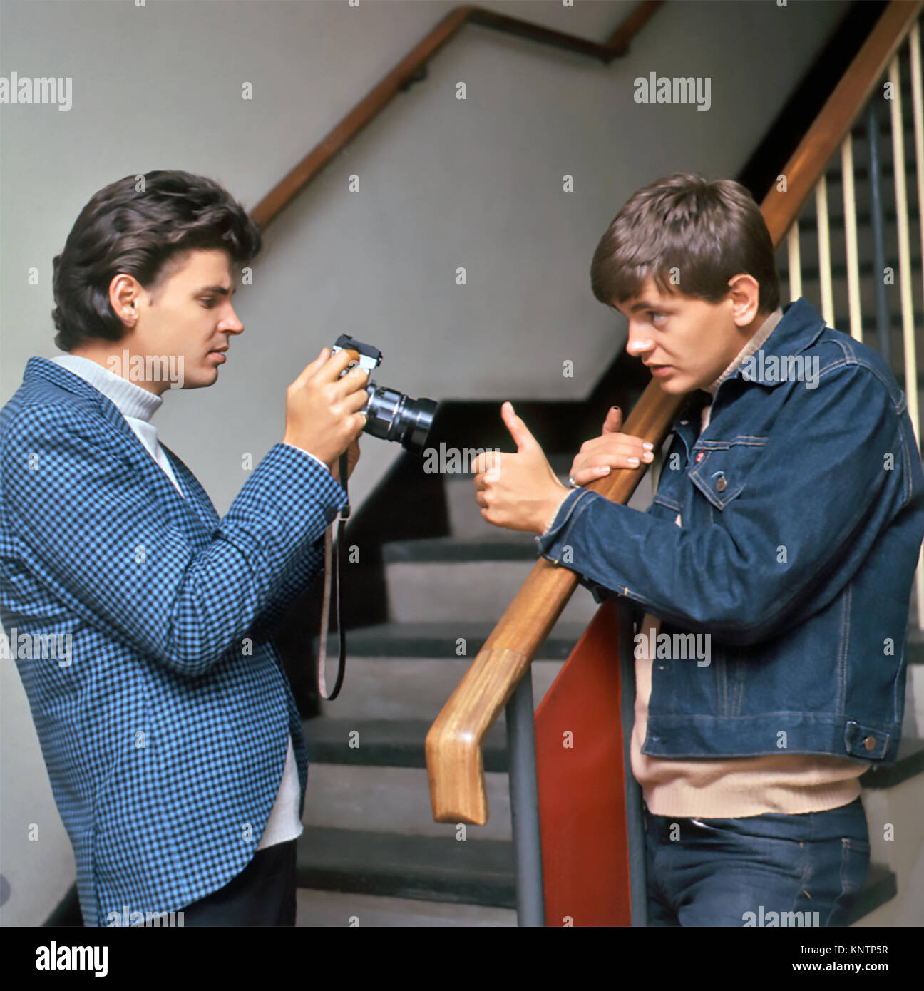 EVERLY BROTHERS American pop singers in 1965 with Phil at right and Don. Photo: Tony Gale Stock Photo