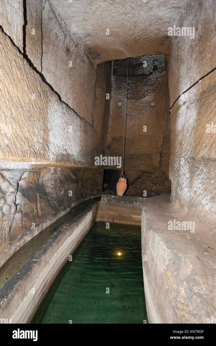 Greek cistern hi-res stock photography and images - Alamy