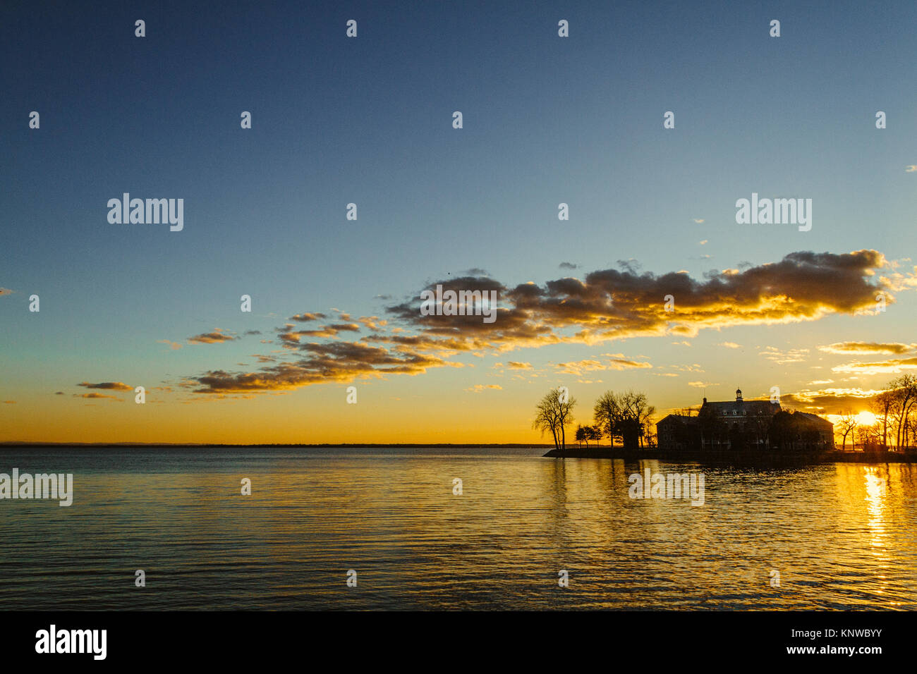 Sunset in the river Stock Photo - Alamy