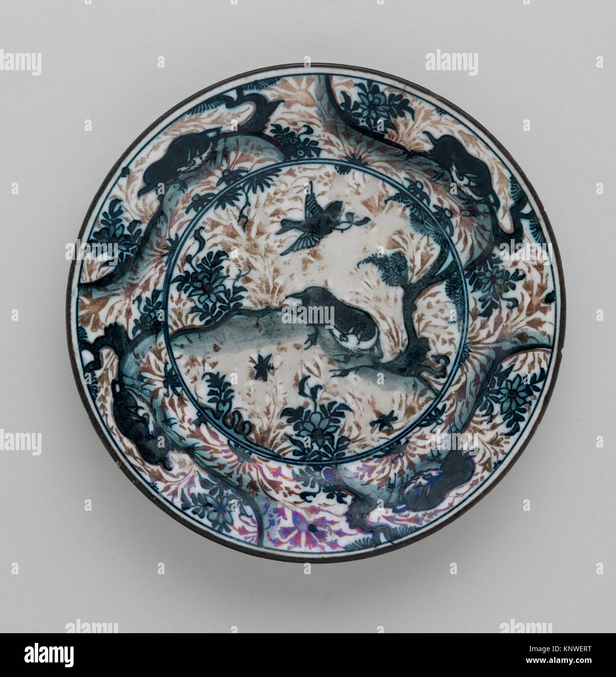 Plate depicting birds hi-res stock photography and images - Alamy