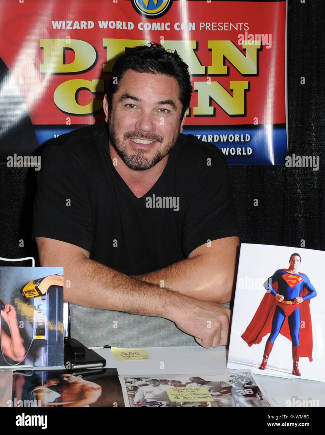 FORT LAUDERDALE, FL OCTOBER 03 Dean Cain attends Comic Con at the