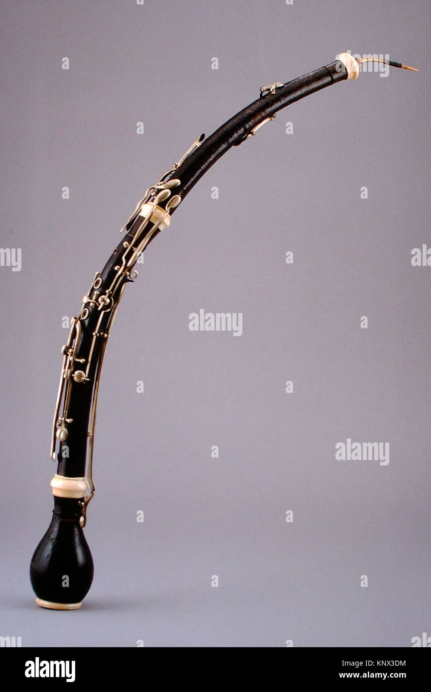 English Horn Instrument Hi-res Stock Photography And Images - Alamy