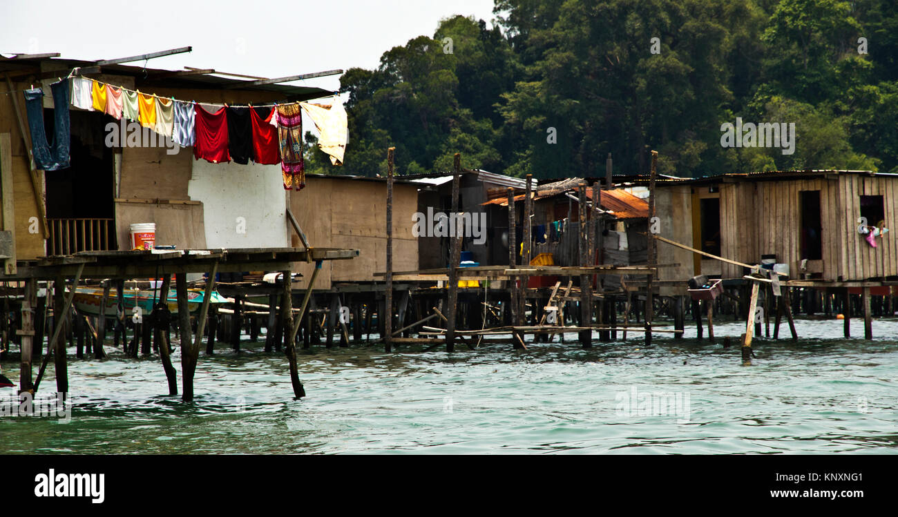 Stilt houses above the ocean in Borneo's Kota Kinabalu Stock Photo Alamy