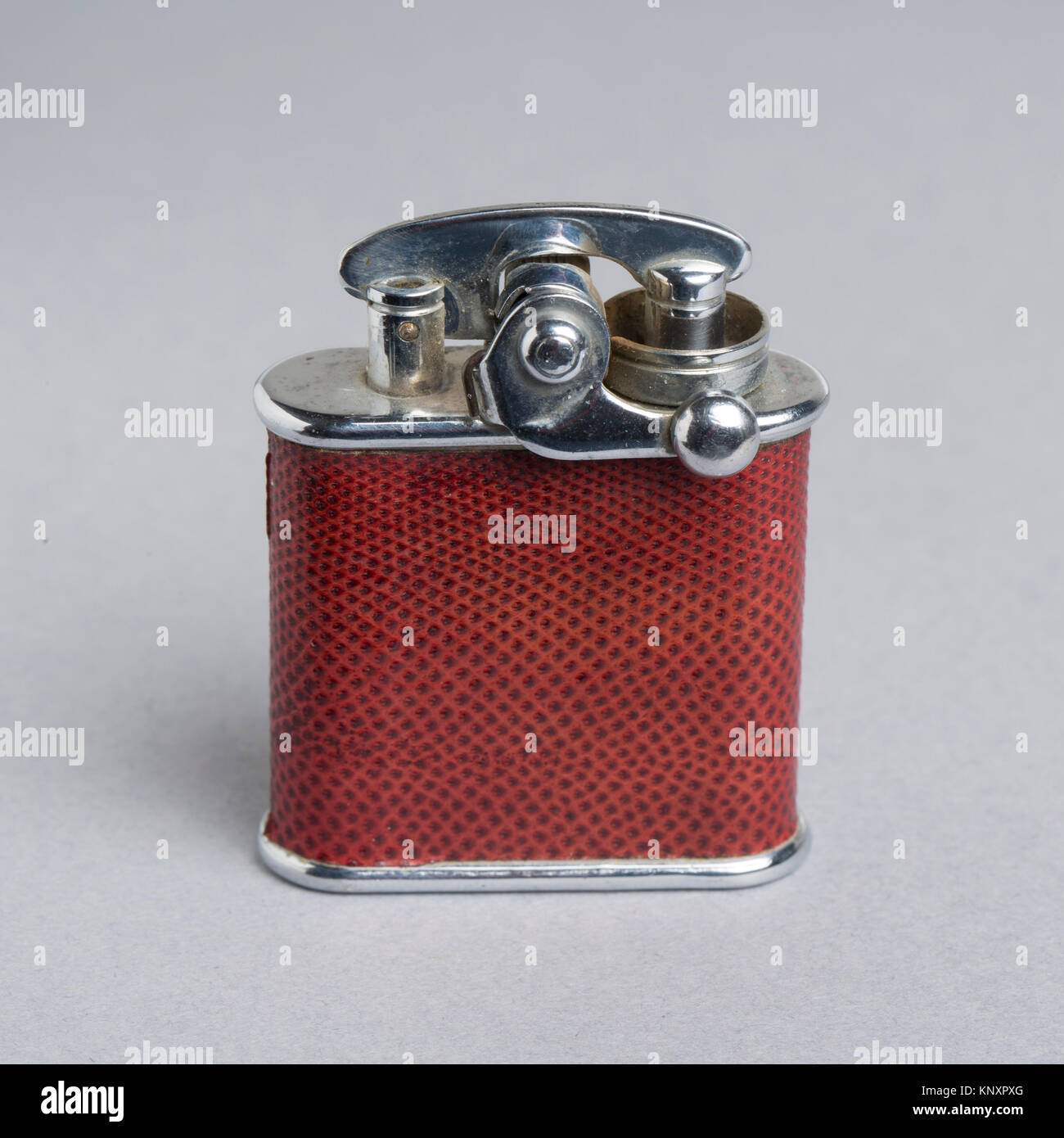 Automatic lighter hi-res stock photography and images - Alamy