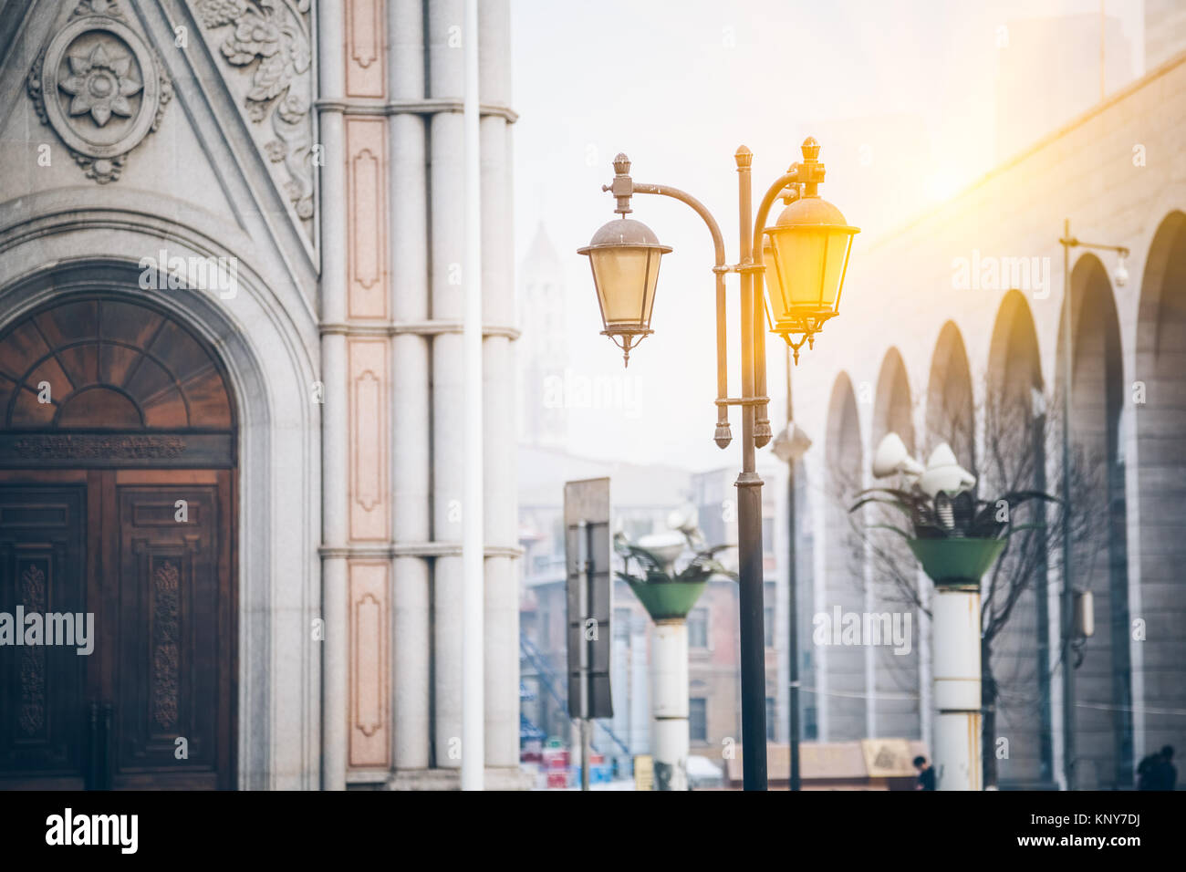 Backdrop architectures hi-res stock photography and images - Alamy