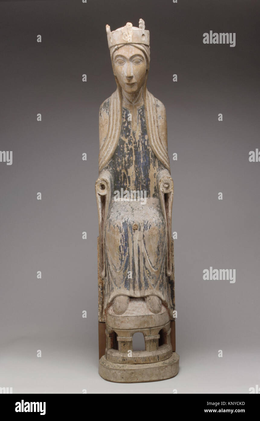 Enthroned Virgin MET DP102091 464587 Scandinavian, Enthroned Virgin, ca. 1175?1200, Poplar with paint, Overall: 33 15/16 x 8 x 7 in. (86.2 x 20.3 x 17.8 cm). The Metropolitan Museum of Art, New York. Gift of J. Pierpont Morgan, 1917 (17.190.716) Stock Photo