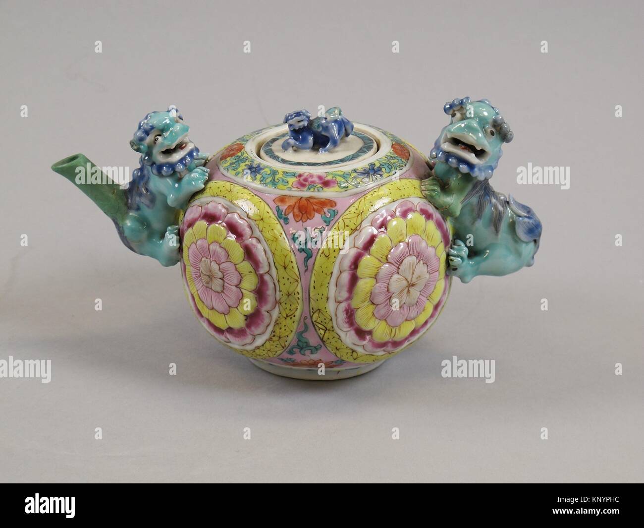 Teapot. Period Qing dynasty (16441911); Culture China; Medium