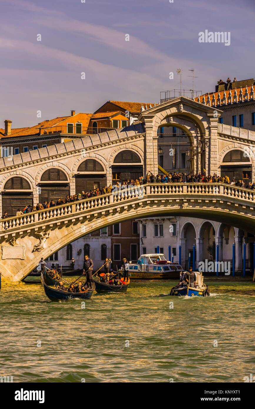 Rialto Bridge Venice High Resolution Stock Photography and Images - Alamy