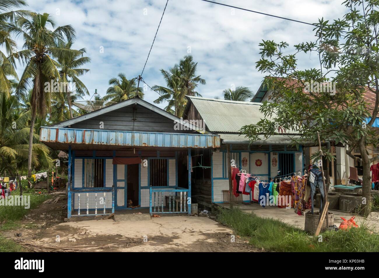 Scenery Of Malay House Along Singkawang Aruk Road West Kalimantan Stock Photo Alamy