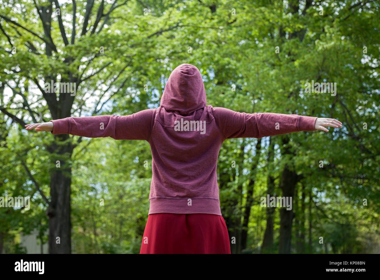 Girl in the Woods - When She Roams She Glows Hoodie – Crowdmade