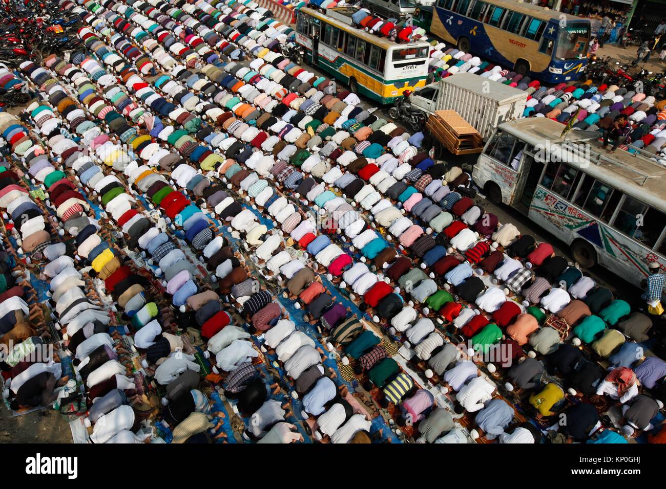 Muslim devotees offer Jumma prayers while attending the World Muslim Congregation, also known as Biswa Ijtema, at Tongi, on the outskirts of the Stock Photo