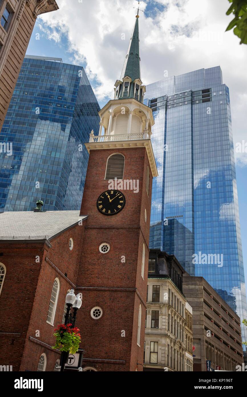 Church meeting house hi-res stock photography and images - Alamy
