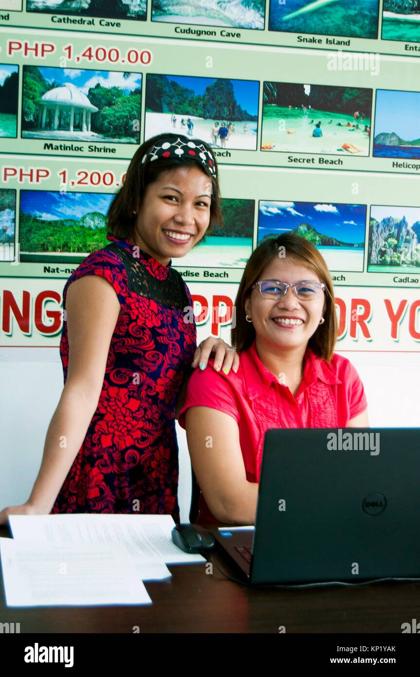 Staff Members High Resolution Stock Photography And Images Alamy Staff Members High Resolution Stock Photography And Images Alamy