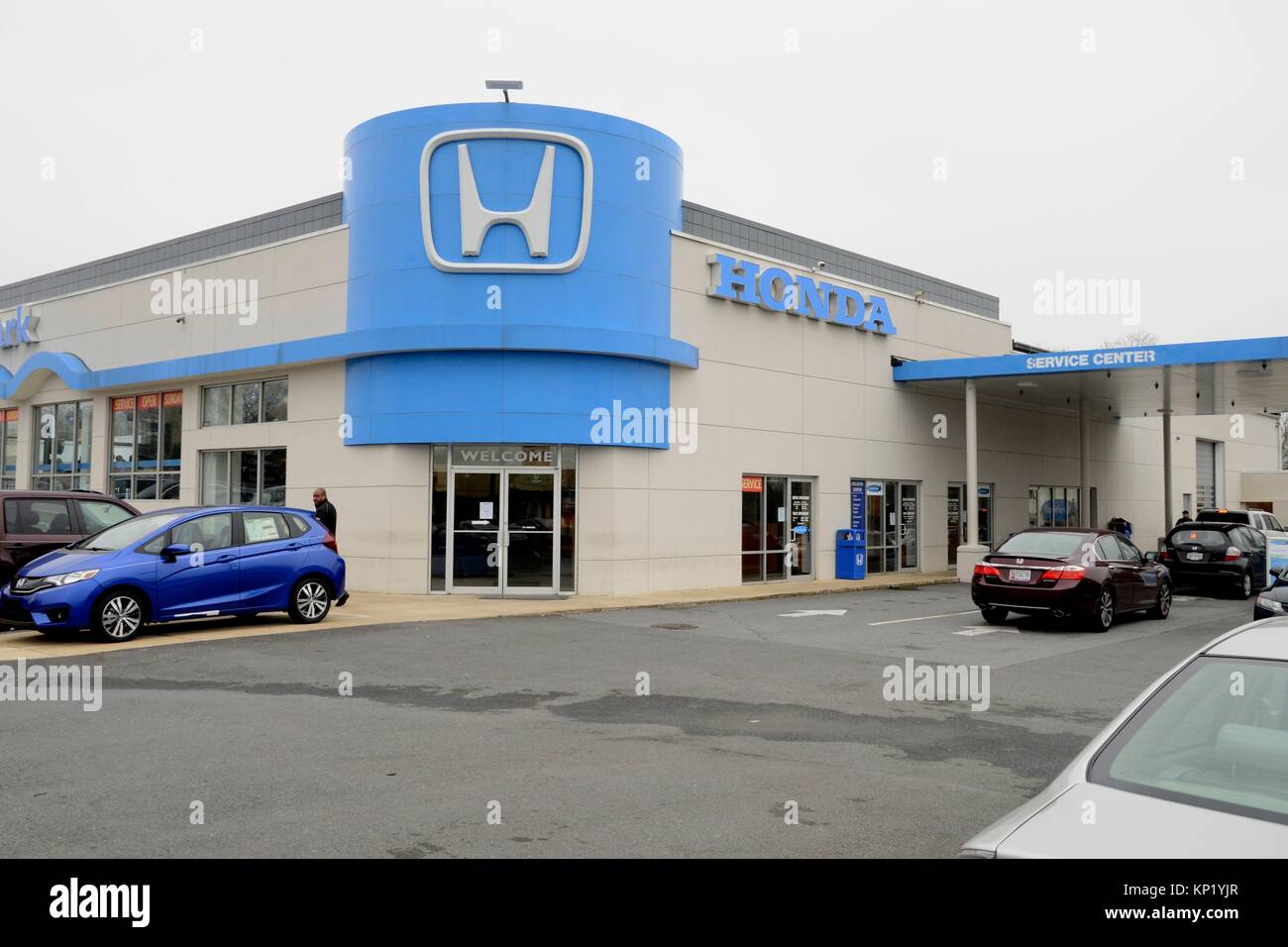 A Honda Dealership In College Park Maryland Stock Photo Alamy