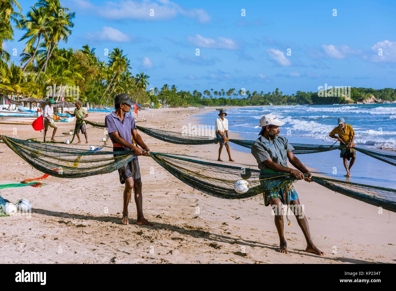 Seine Fishing on the Beach of Uppuveli, Trincomalee District, Eastern  Province, Sri Lanka, Asiaf Stock Photo - Alamy