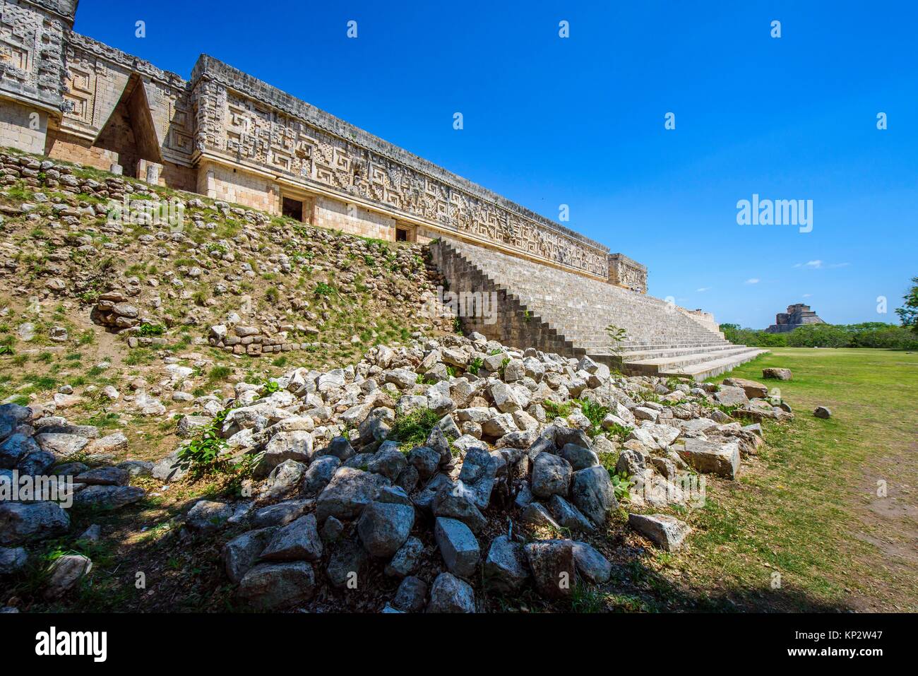 Palacio del Gobernador-Governor's Palace, Maya archeological site Uxmal ...