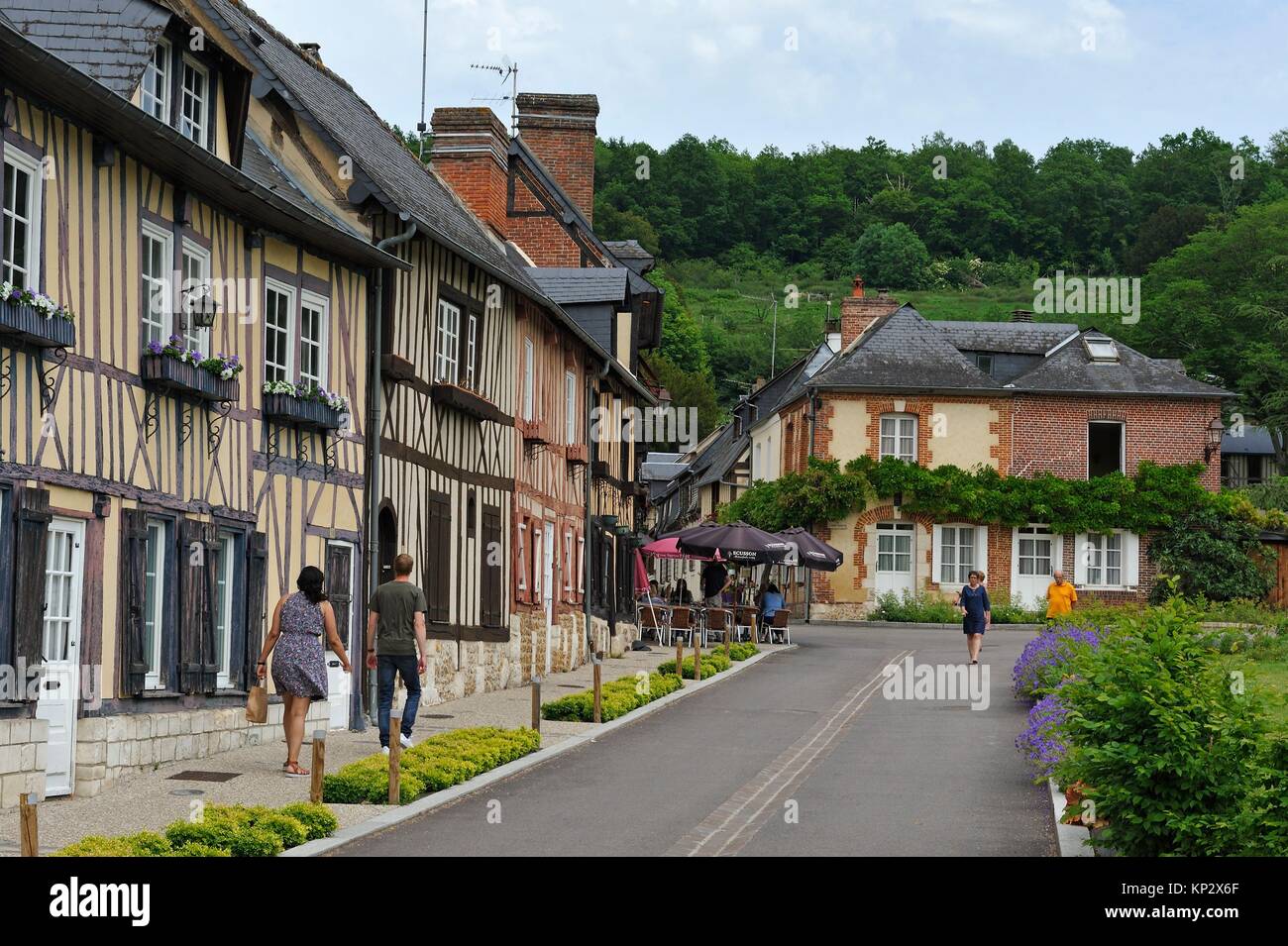 half-timbered house along the Abbe Herluin Square at Bec-Hellouin, labelled Les Plus Beaux Villages de France, Eure department, Normandie region, Stock Photo