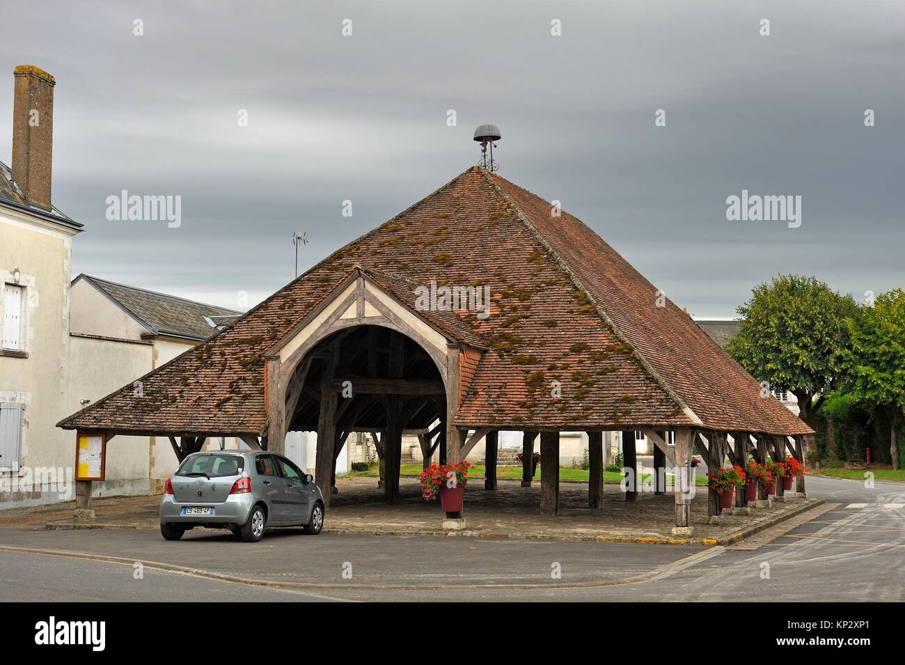 covered market at Ascheres-le-Marche, Loiret department, Centre-Val-de-Loire region, France, Europe. Stock Photo