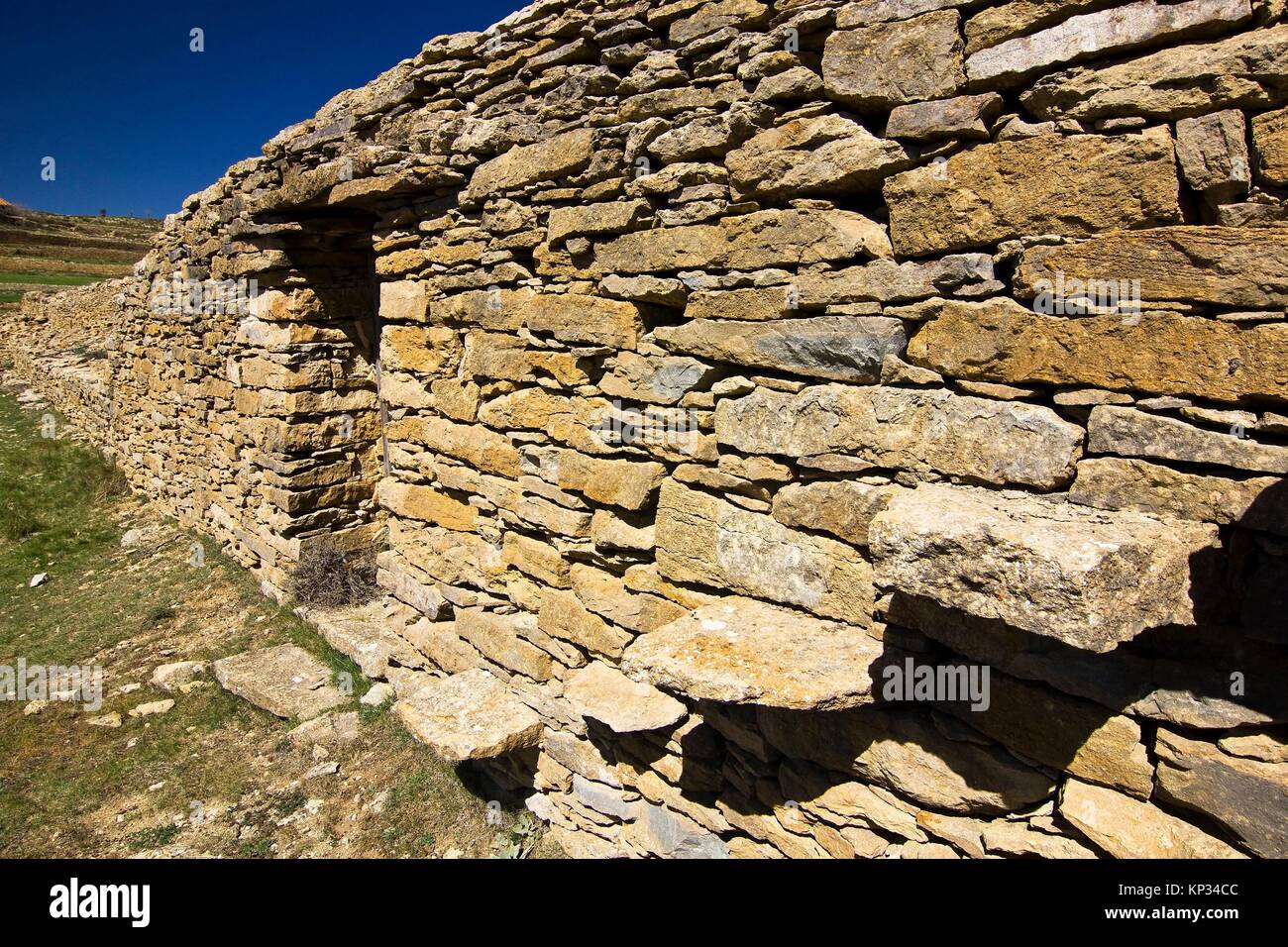 Muro de piedra rural hi-res stock photography and images - Alamy