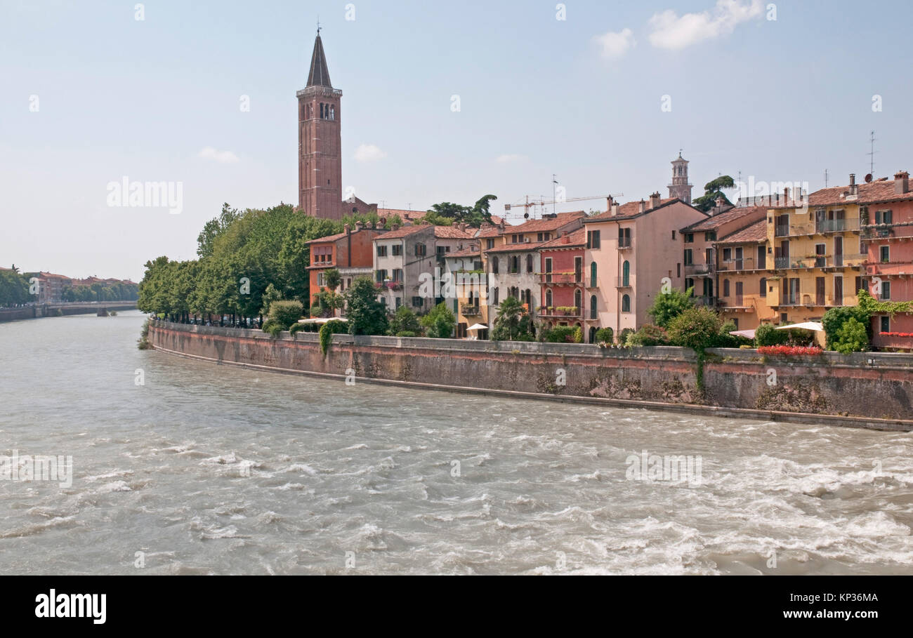 The Adige River flowing through the old city of Verona Stock Photo - Alamy