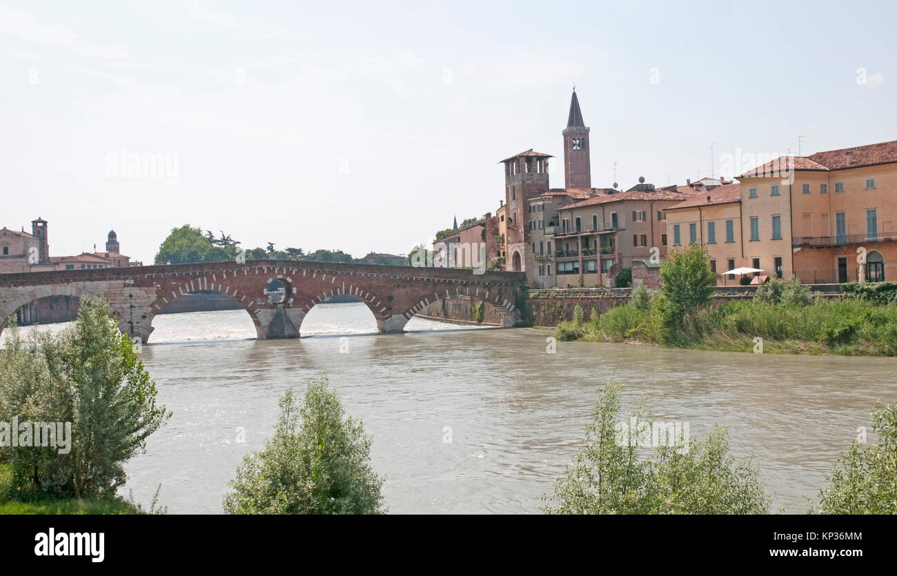 The Adige River flowing through the old city of Verona Stock Photo - Alamy