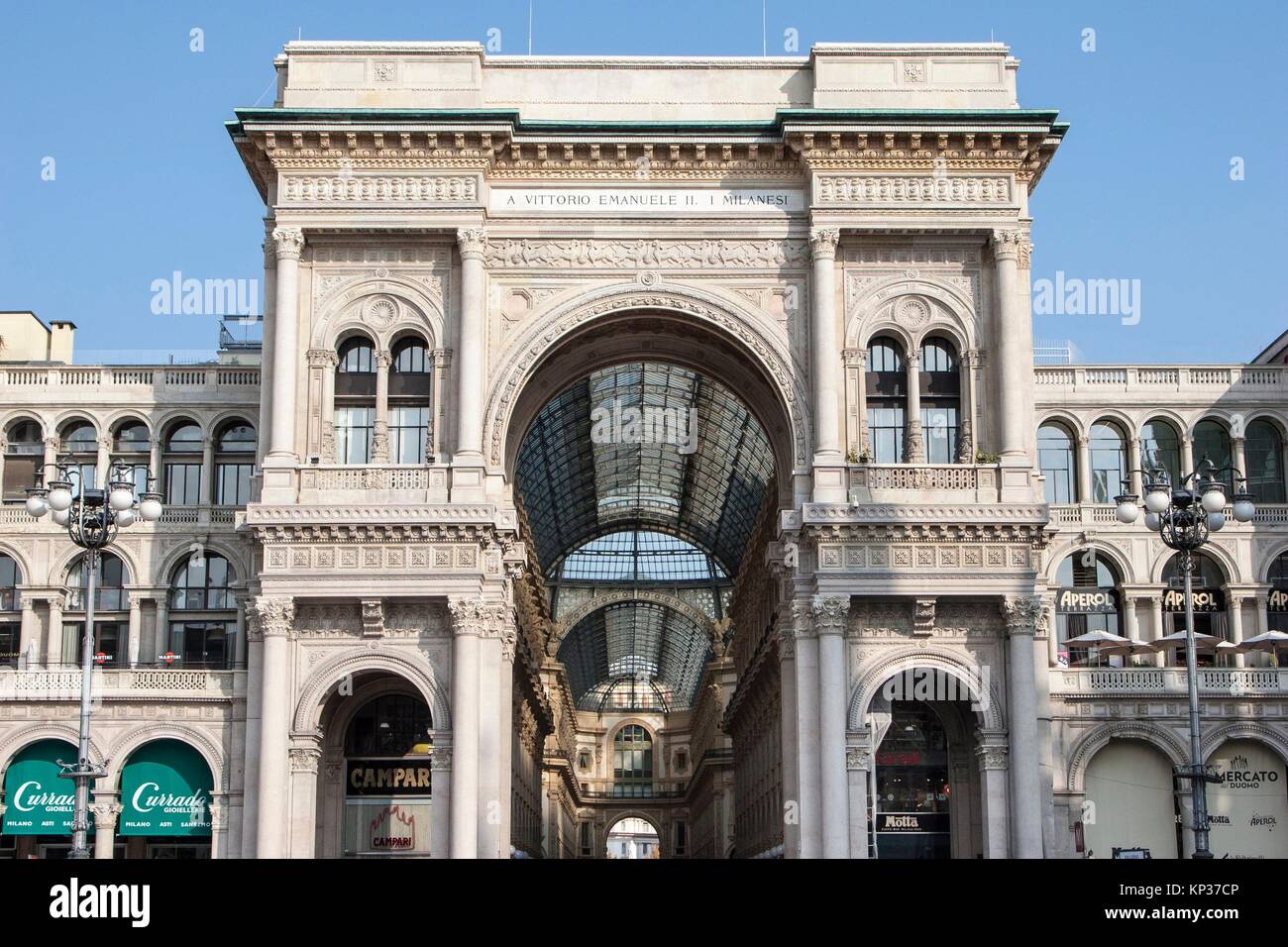 Galleria Vittorio Emanuele II  Duomo & San Babila, Milan