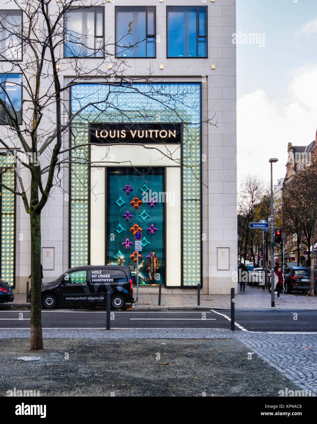 Frankfurt,Germany,Goetheplatz.Louis Vuitton designer clothing store, Shop display window with fashion and Christmas decorations Photo - Alamy