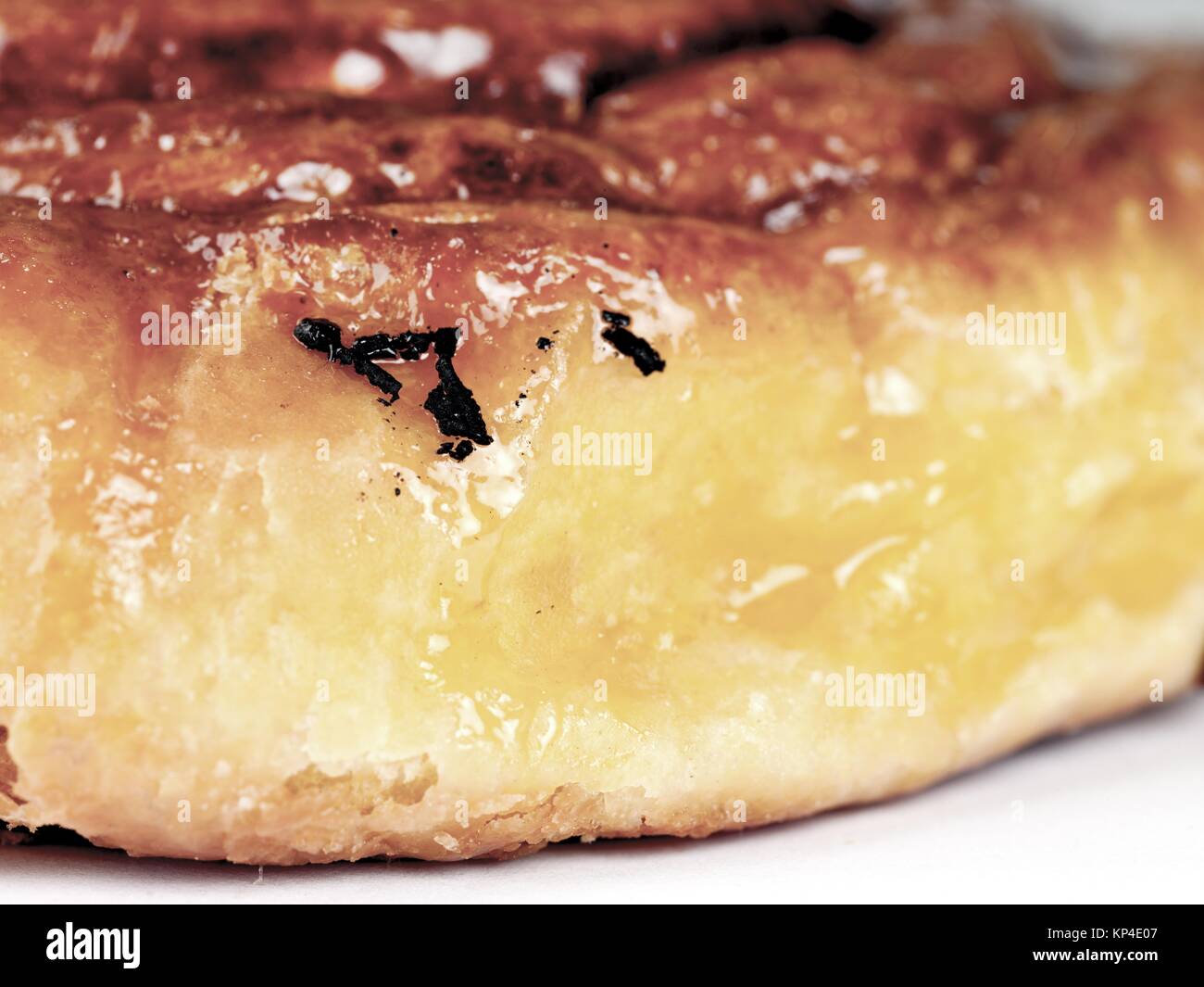 Cinnamon bun side Stock Photo Alamy