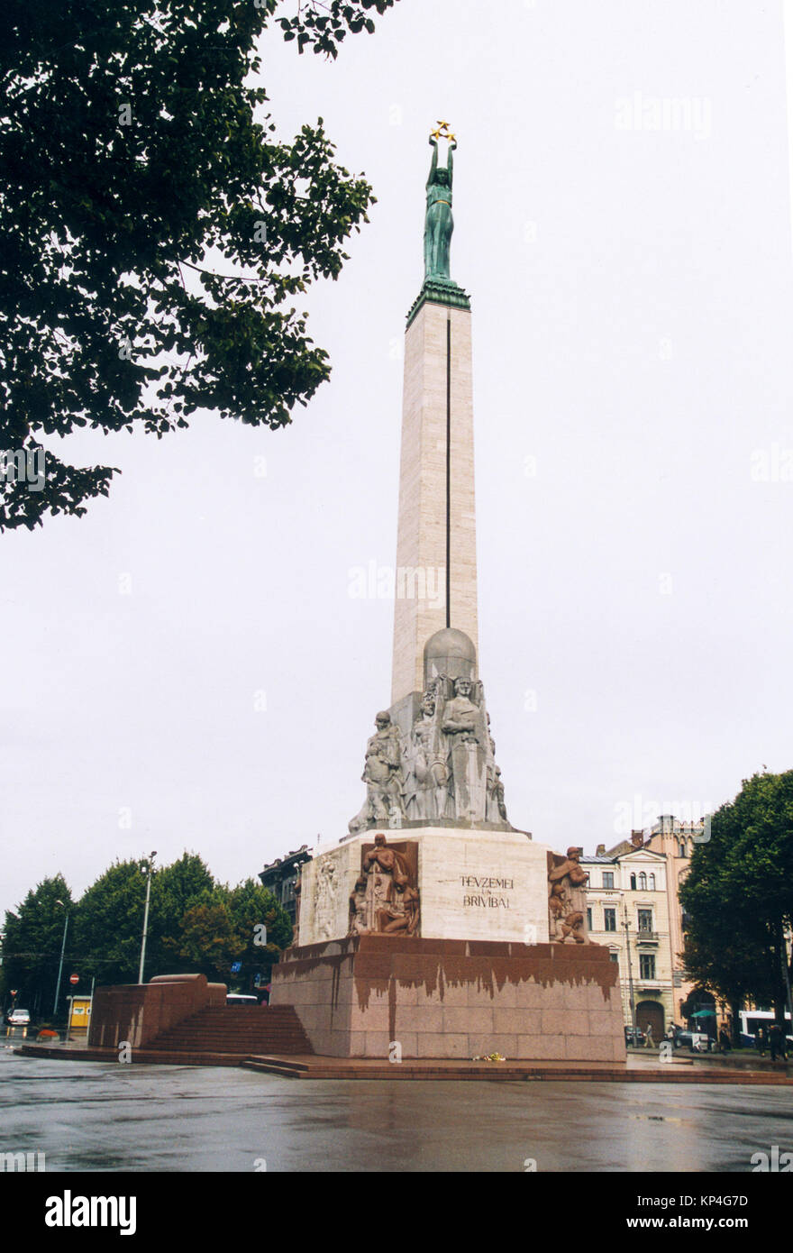 FREEDOM MONUMENT Riga Latvia memorial for honouring soldiers killed during the Latvian War of Independence 1918 Stock Photo