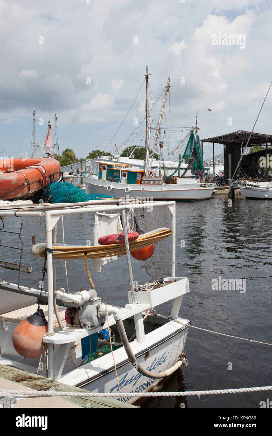 Historic sponge docks in Tarpon Springs, Florida Stock Photo - Alamy