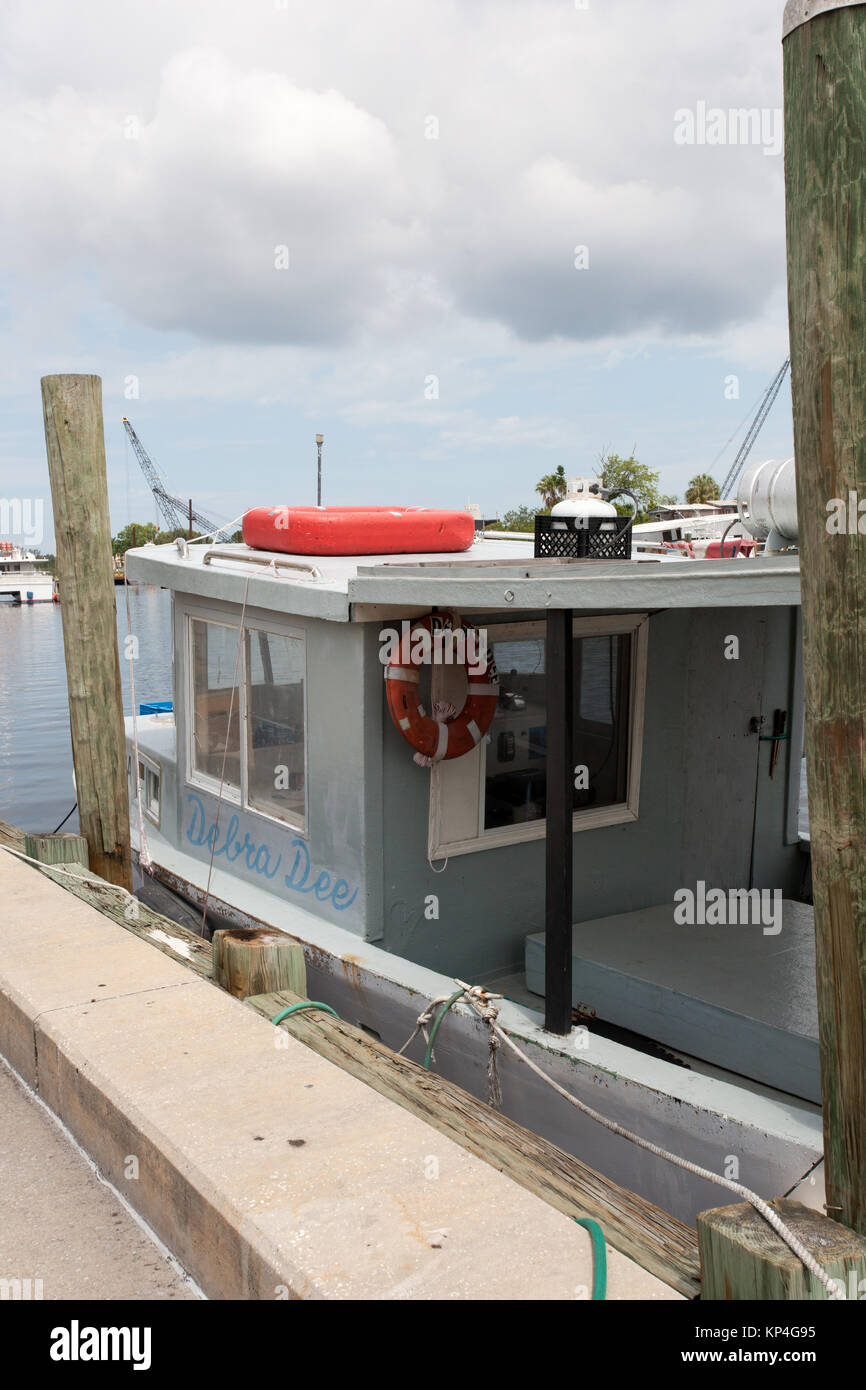 Historic sponge docks in Tarpon Springs, Florida Stock Photo Alamy