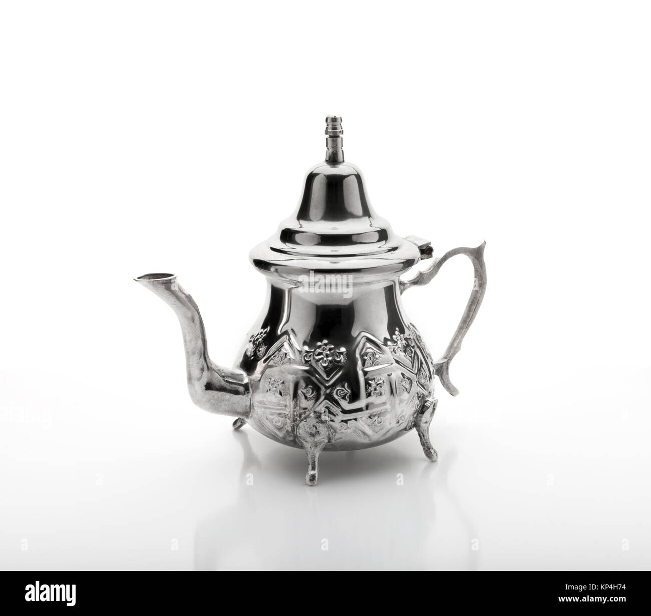 Traditional moroccan teapot Stock Photo Alamy
