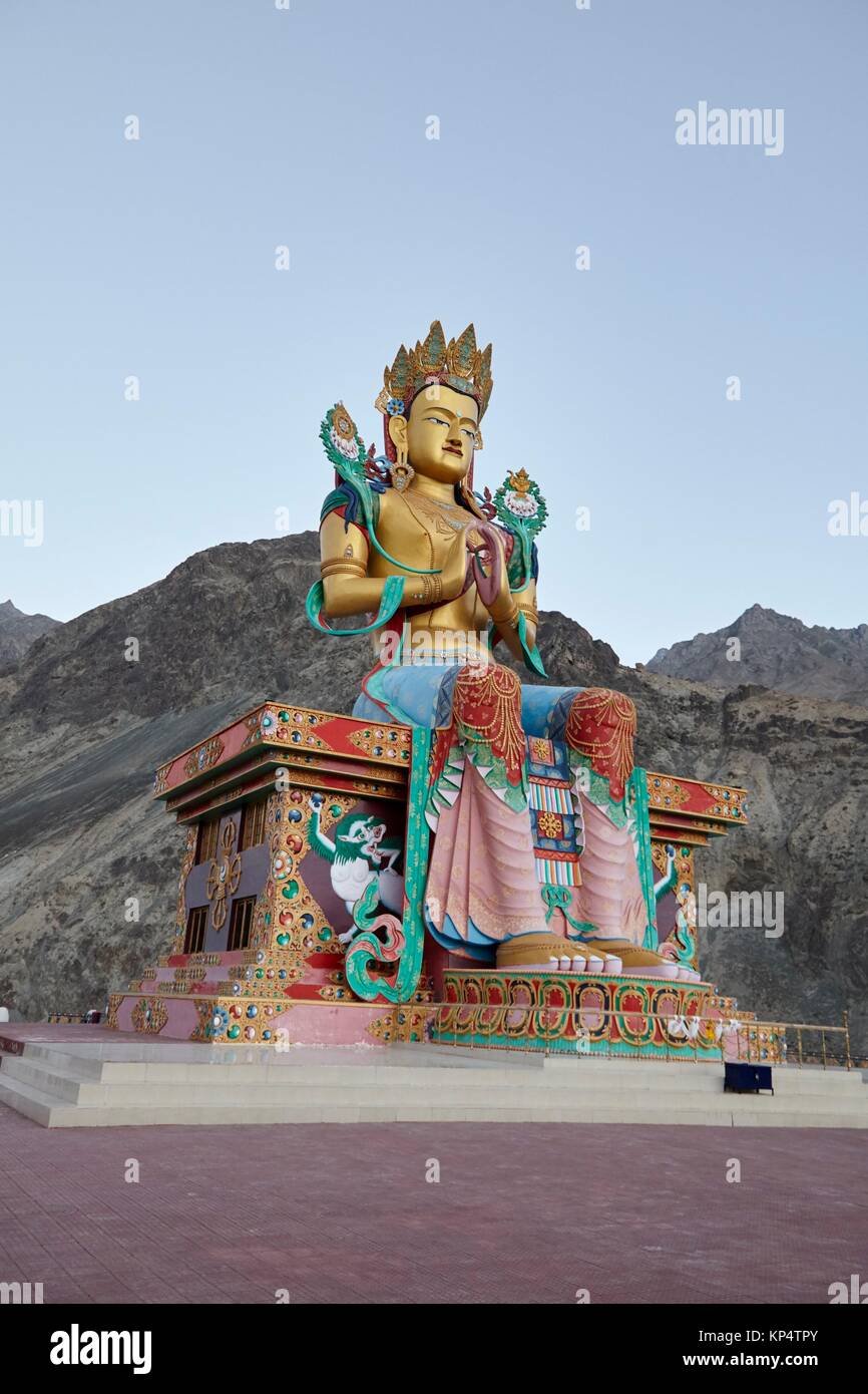 Maitreya Buddha, Diskit, Valle de Nubra, Ladakh, India. Stock Photo