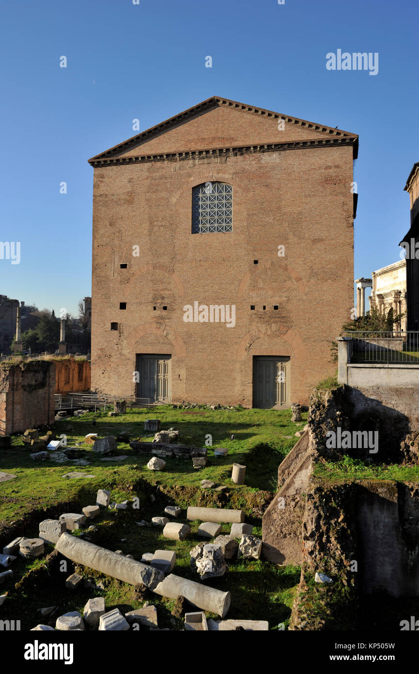 italy, rome, roman forum, curia julia building, ancient roman senate Stock Photo