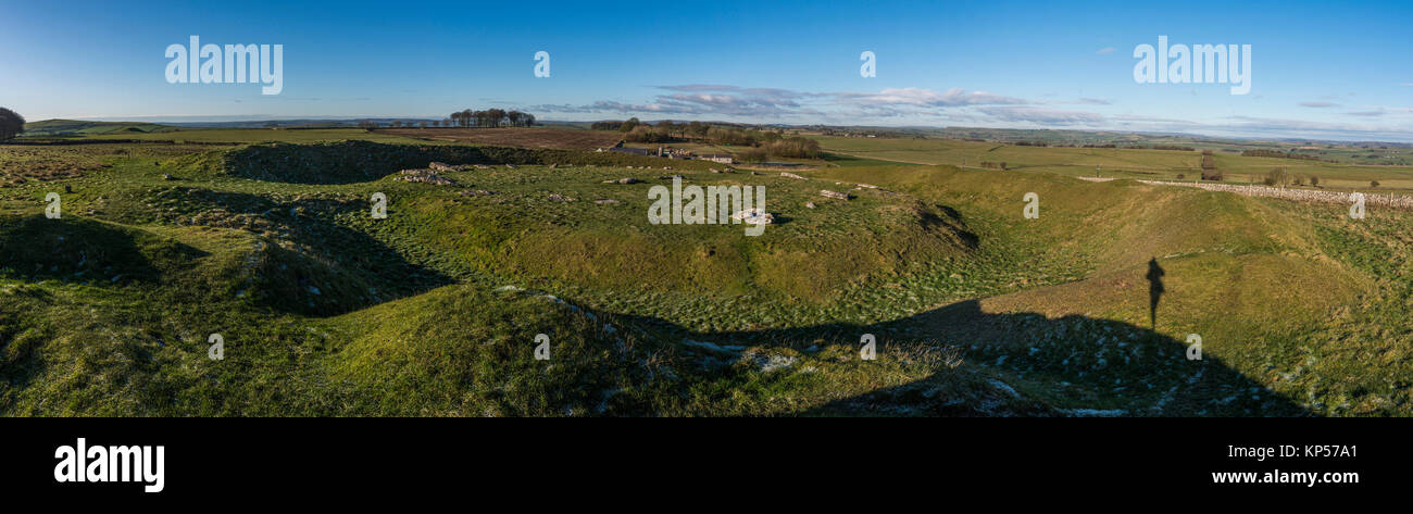 Arbor Low Neolithic henge and stone circle in the Peak District, Derbyshire, UK Stock Photo
