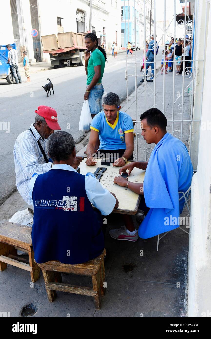 Cuba Domino Stock Photos Cuba Domino Stock Images Alamy